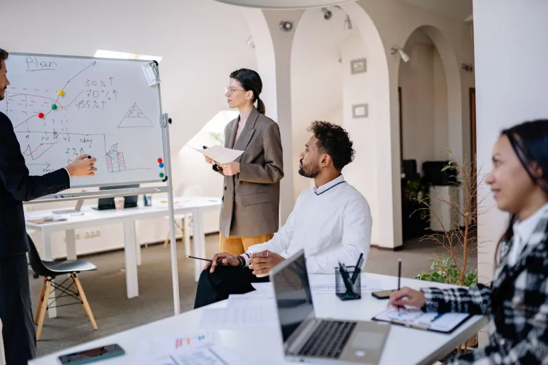 Freedom With Fences: Why the Best Leaders Give Their Teams Room to Run — and Boundaries That Make It Possible